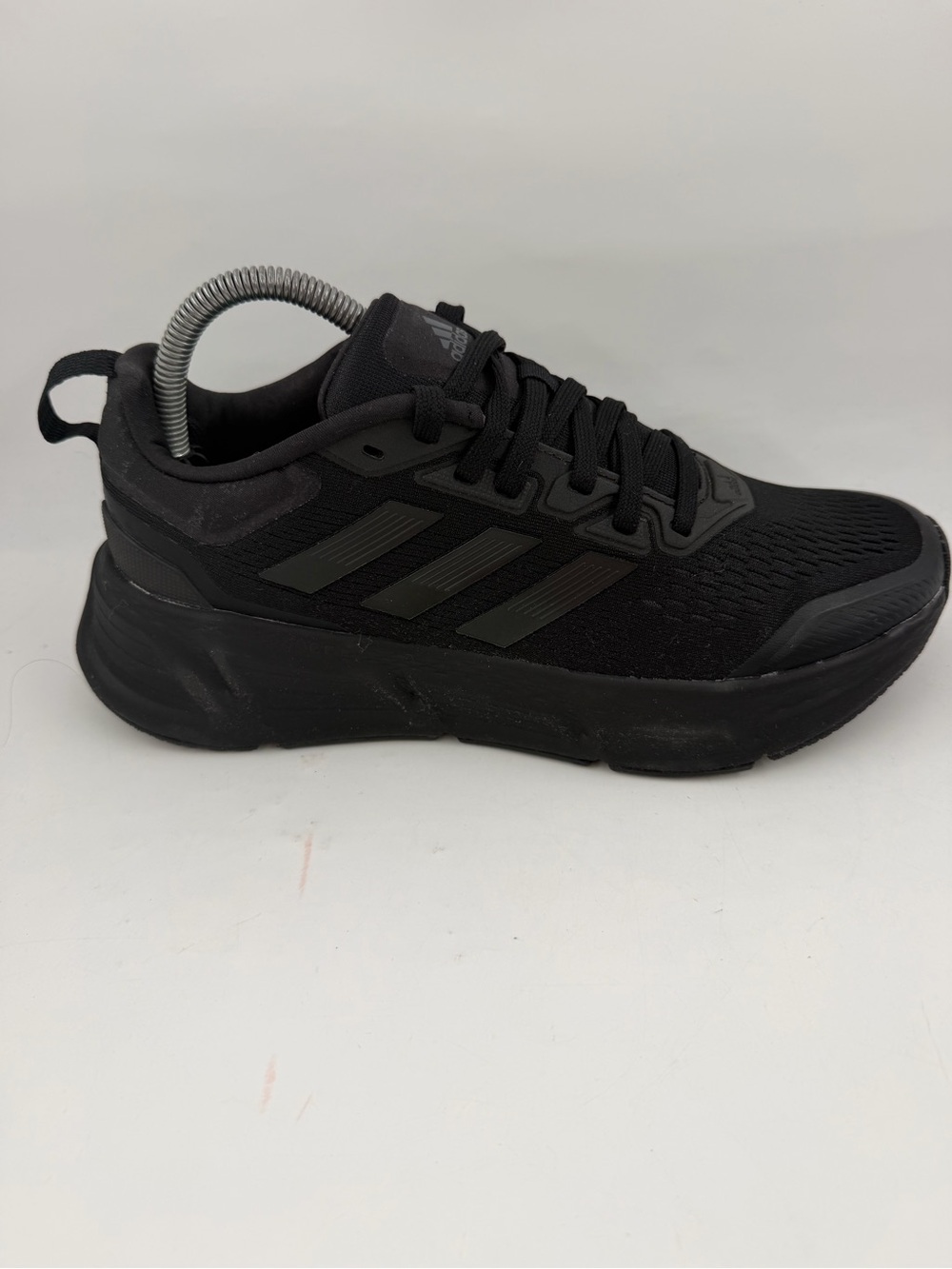 Adidas Men’s Questar Triple Black -SZ 7- Low Top Trail Running Shoes Sneakers